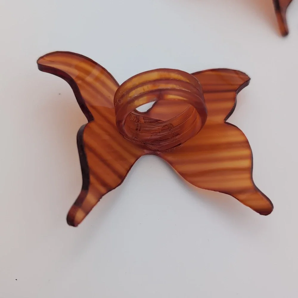 Vintage Acrylic Butterfly Napkin Rings Set 6 Amber Tortoiseshell Retro MCM
